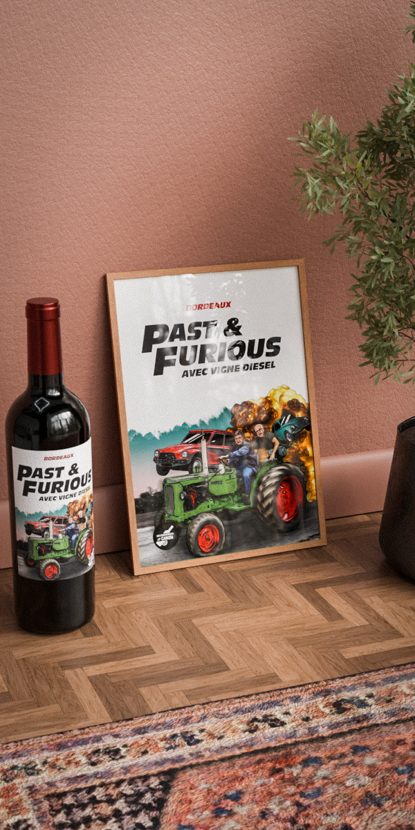 Affiche Past & Furious – Avec Vigne Diesel, scène parodique façon film d’action, imprimée en A4 sur papier recyclé 300 g.