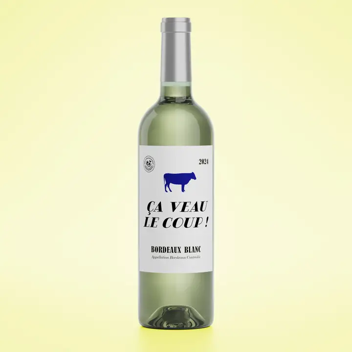 Bouteilles de vin blanc des Compagnons du Canon avec étiquettes fun et fruitées, fraîches et conviviales